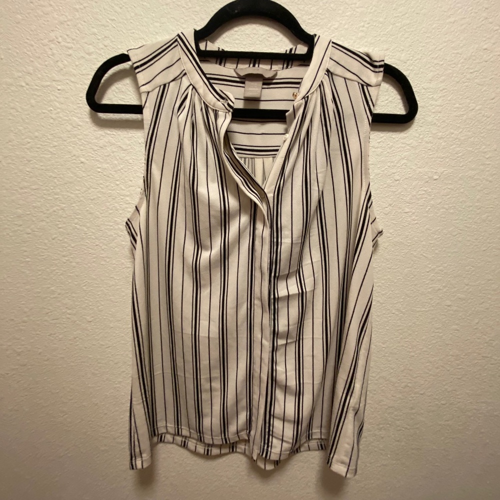 H&M Sleeveless Blouse